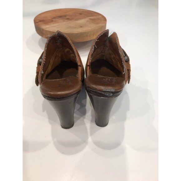 B.O.C. Born clog heels size 6 - Picture 4 of 9